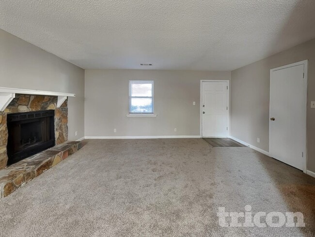 Photo - 2914 Sagemont Pl