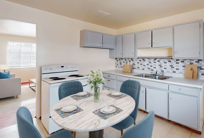 Photo - 1033 Louisiana Blvd SE Unidad C