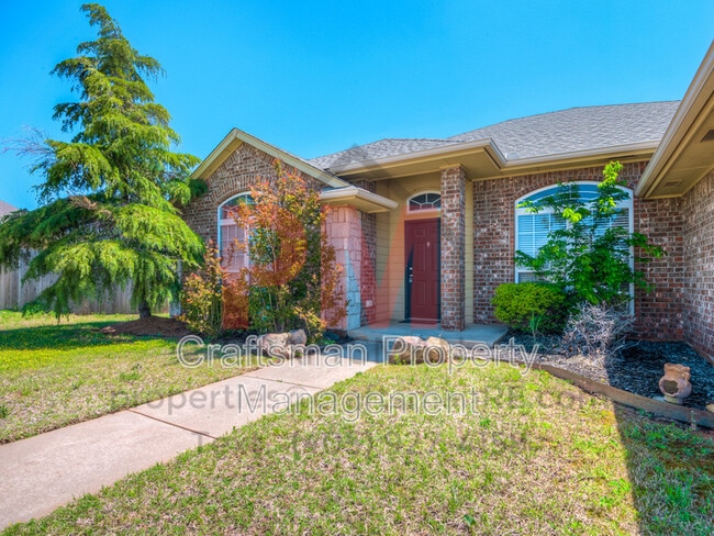 Photo - 2117 SE 9th St