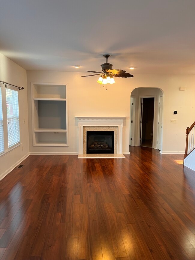 Photo - 4700 Porchaven Ln