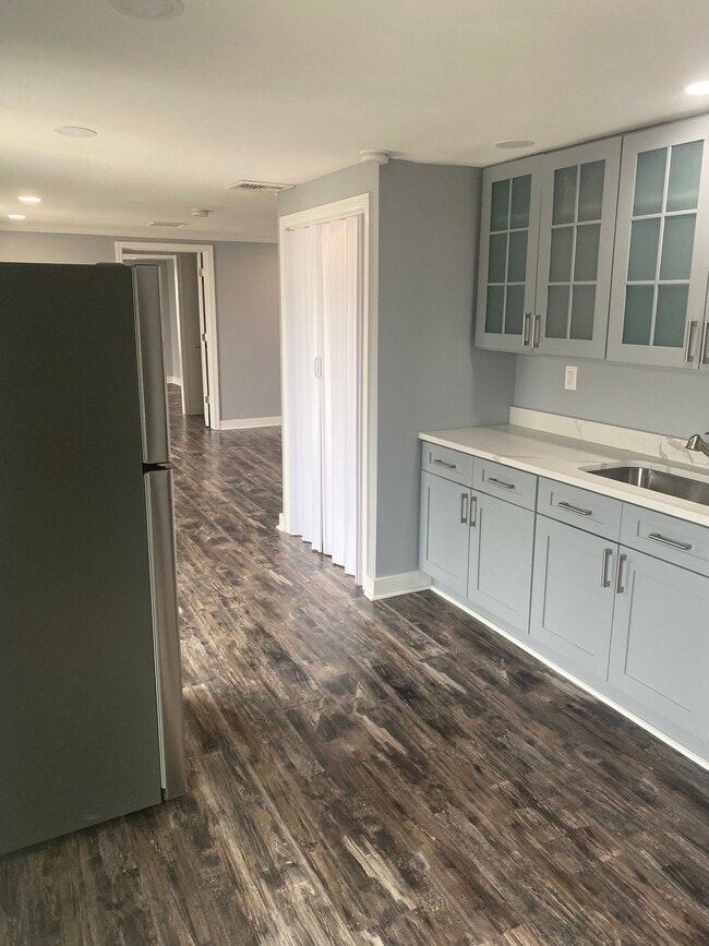 Photo - 44 Bridgeport Ave