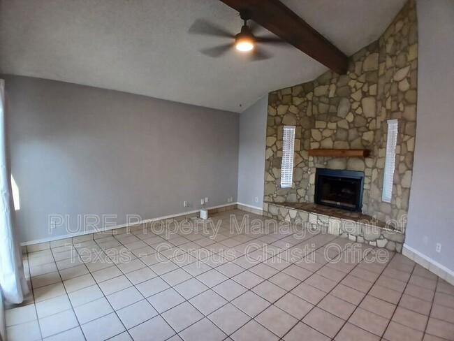 Photo - 4033 Sandy Hollow Creek Dr