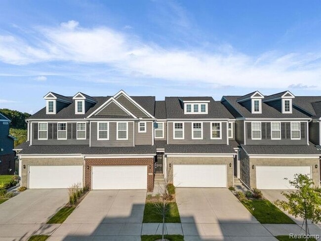 Photo - Lake Orion Townhome for Rent – 3 Bed, 2.1 Bath | 1,858 Sq Ft | $3,000/month