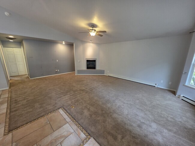 Photo - 615 Shadowbrook Dr
