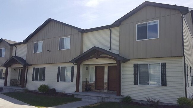 Building Photo - Comfort & Convenience in The Meadows – 3 B... Rental