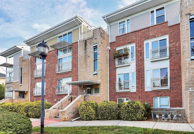 Building Photo - 3953 Picasso Court Rental