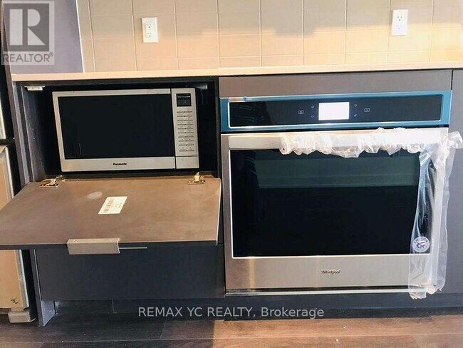 Photo - 6 Sonic Way Unit N906