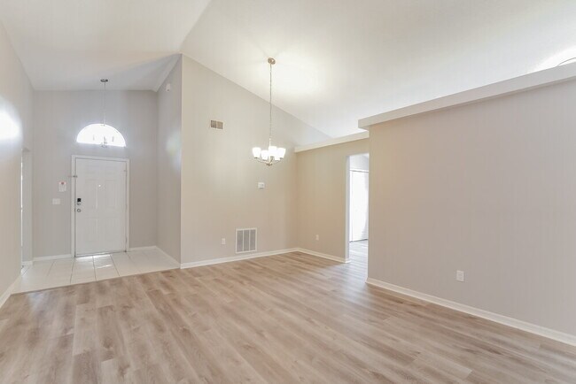 Photo - 2056 Cobblefield Cir