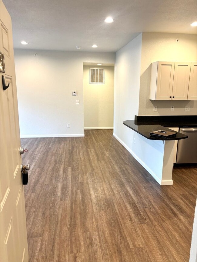 Photo - Updated end unit condo for rent available now - 3bd 2 bath Unit 26