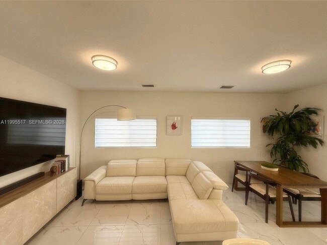 Photo - 20018 SW 122nd Ave