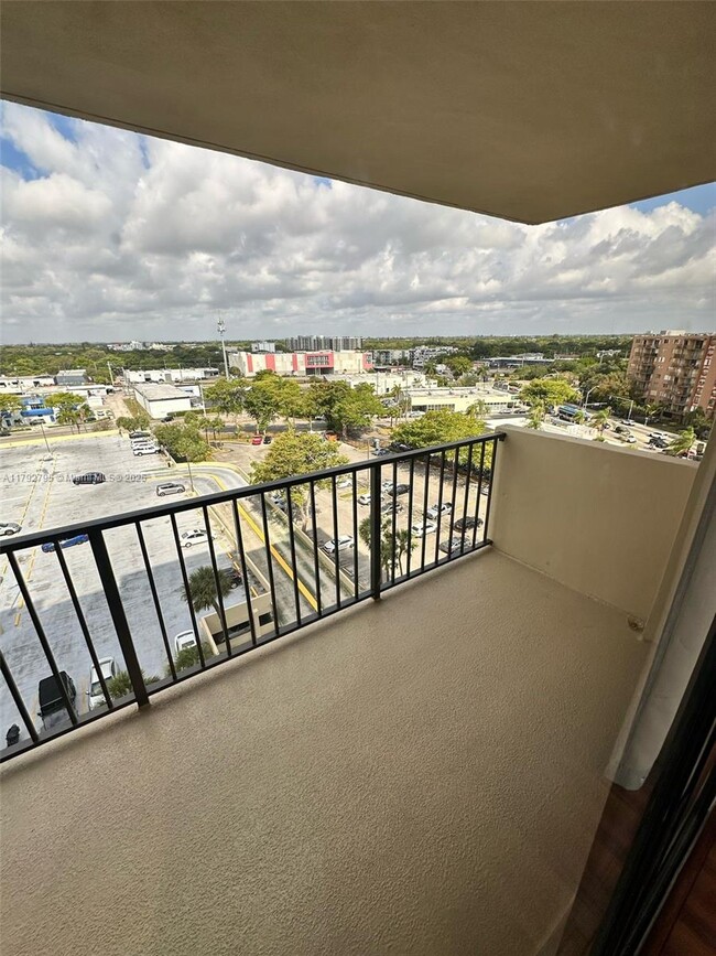 Photo - 1470 NE 123rd St Condo Unit A1014