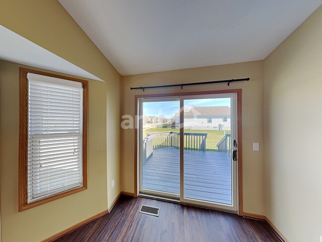 Photo - 818 Bent Oak Dr