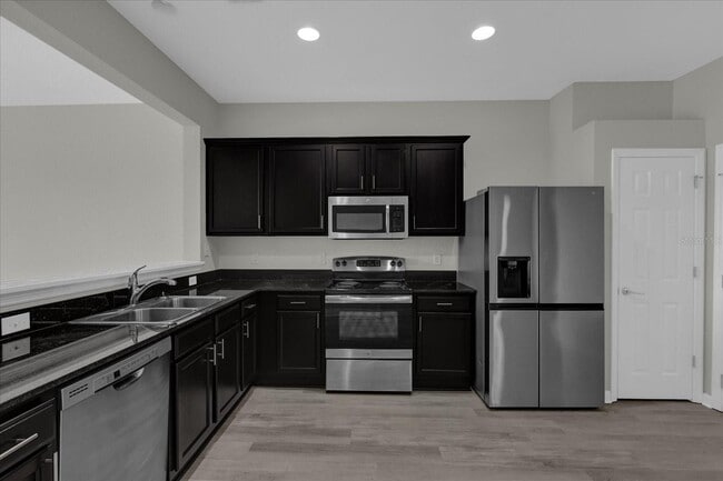 Photo - 4500 SW 52nd Cir