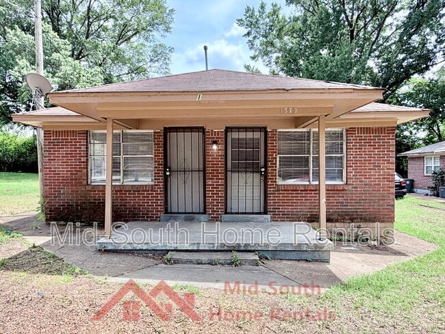 Building Photo - 1379 Ferguson Rd Unit #4