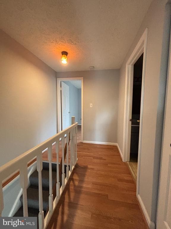 Photo - 3631 Laurel View Ct