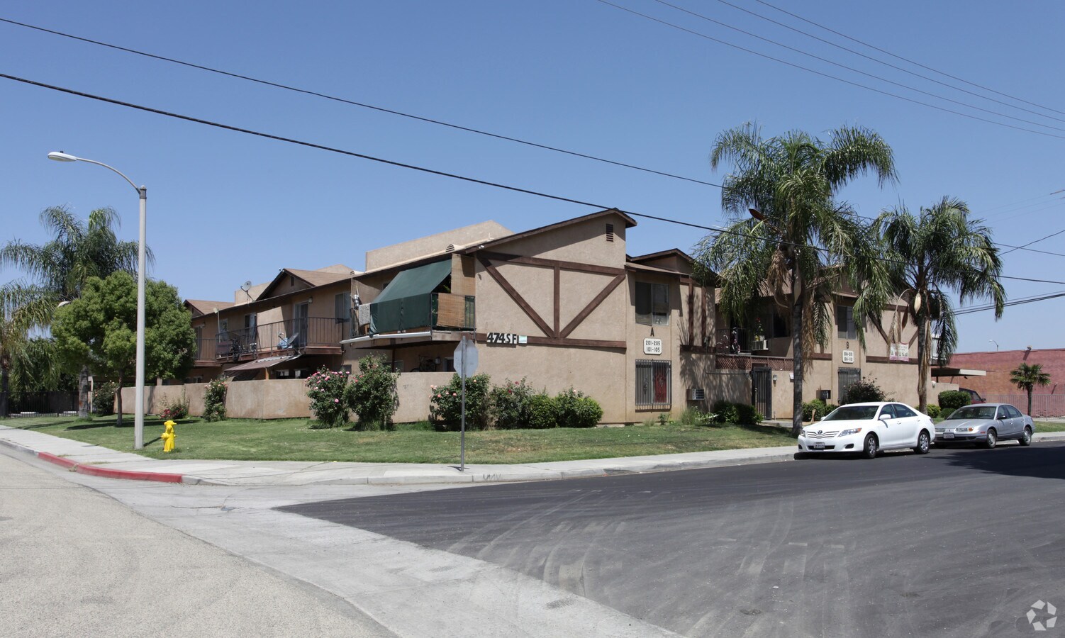 474 Perris Apartments - 474 Perris Apartments