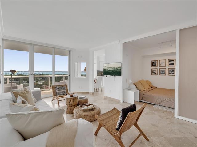 Photo - 4779 Collins Ave