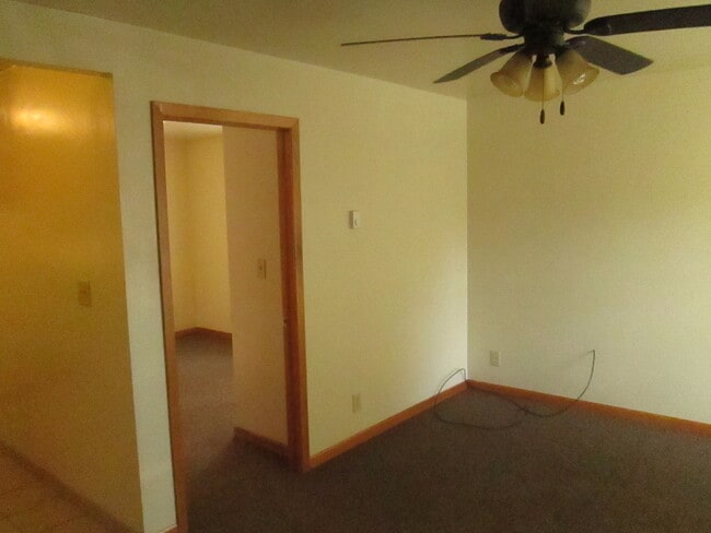 Photo - 605 Bremer St Unit C