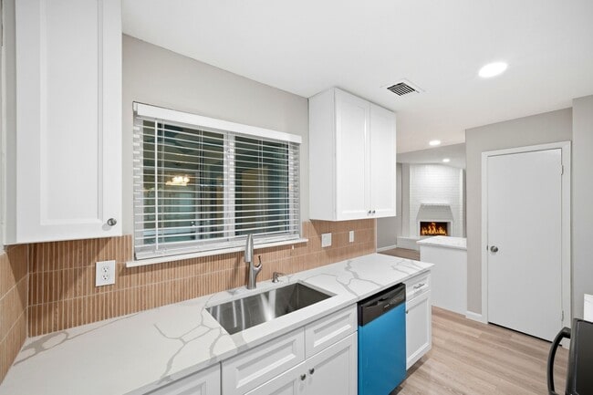 Photo - 10427 Foxrow Ln