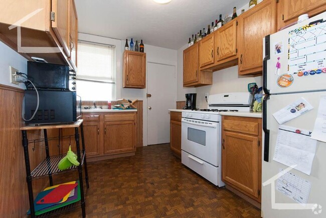 Building Photo - HOT BRIGHTON LISTING!!!! Rental
