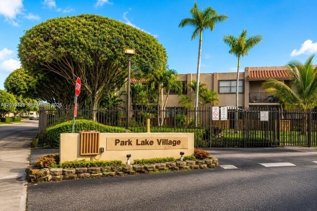 Building Photo - 280 W Park Dr Unit 106