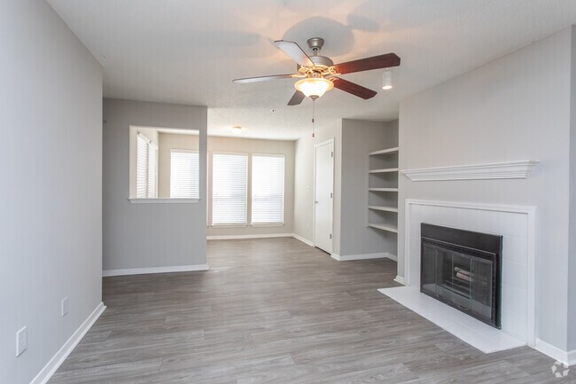 3BR, 2BA - 1373SF