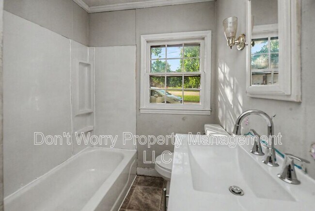 101 N Ayersville Rd