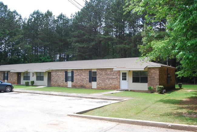 Pinewood Court