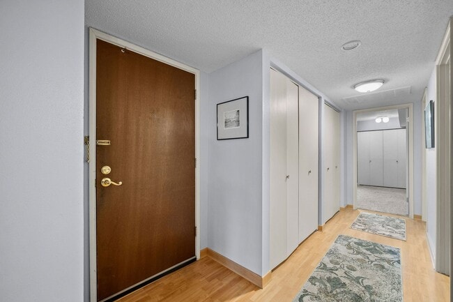 Photo - 2bed 2 bath contemporary condo overlooking the Waveland Golf Course Unit 325
