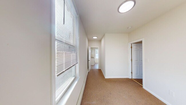 Photo - 1052 Garfield Ave Unit 3