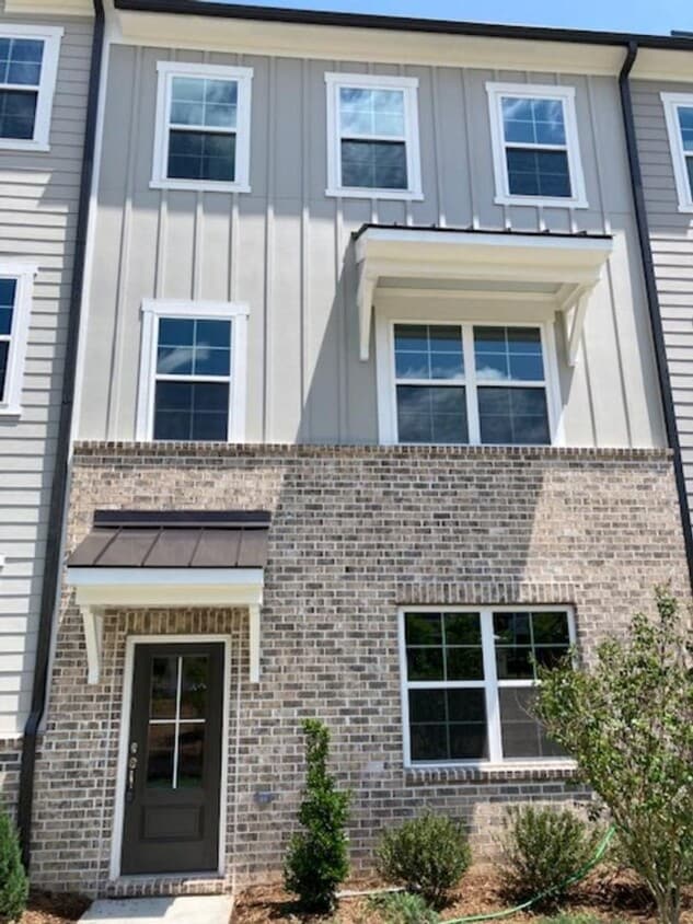 543 Bistle Drive - Bev Roberts Rentals and... - 543 Bistle Drive - Bev Roberts Rentals and...