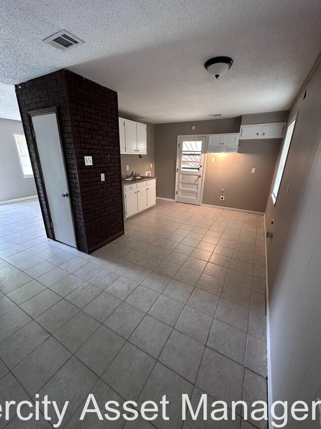 Photo - 4180 Kerwin Dr