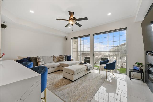 Photo - 3225 Turtle Creek Blvd Blvd Unit 1640