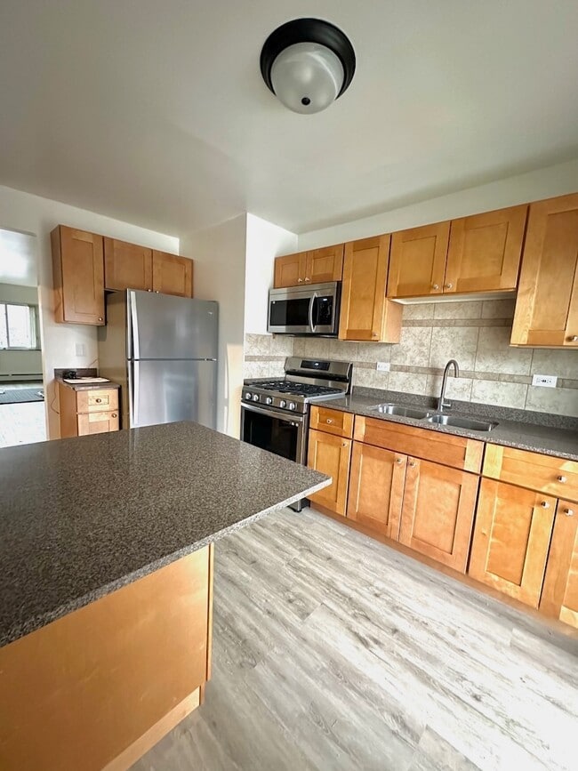Photo - 404 Inland Dr