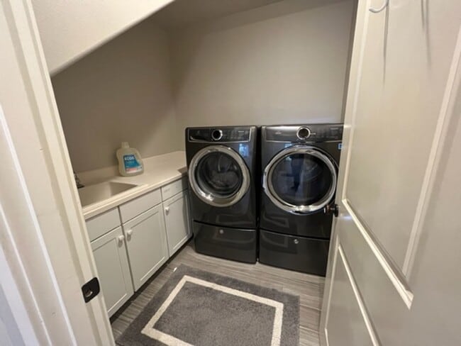 Photo - ADU studio in NW Crossing