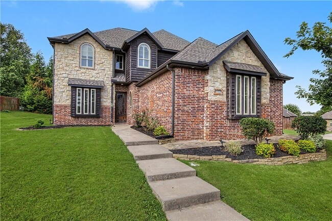 Building Photo - 6600 Willowridge Ln