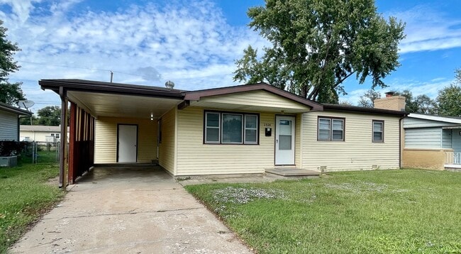 Building Photo - Cozy 3 Bedroom Home in SW Wichita
