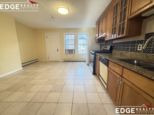 Photo - 7 High Street Pl Unit 1