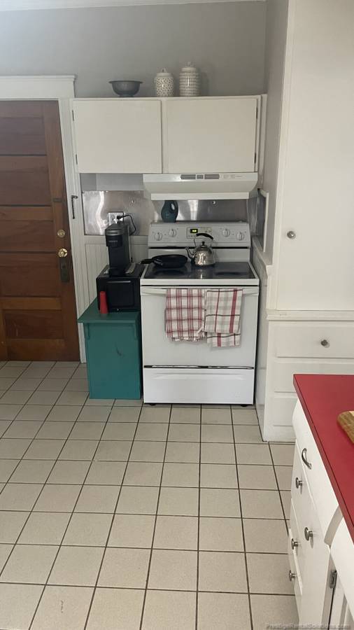 Photo - 16 Tappan Ave Unidad 1