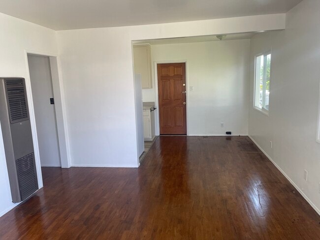 Photo - 4438 W 141st St Unit Apartment A