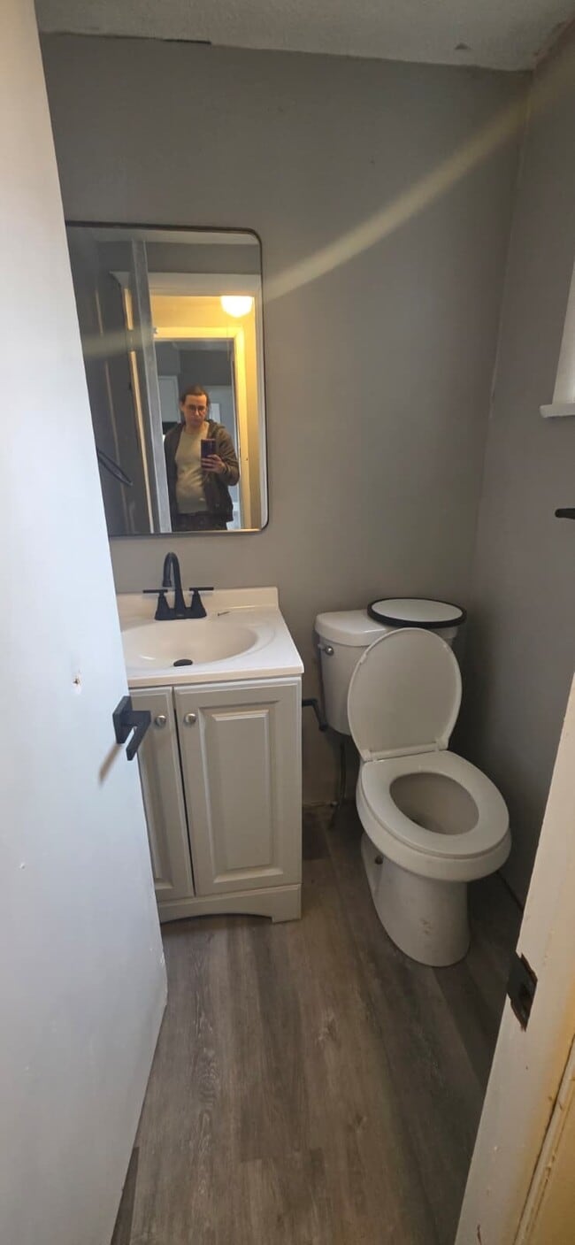 Photo - 2111 Goodnor Rd