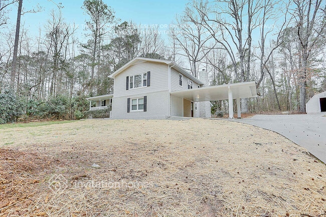 Photo - 1851 Birch Ct SW