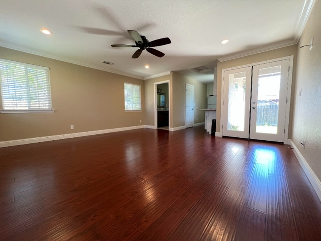 Building Photo - 415 Mendocino Dr Rental