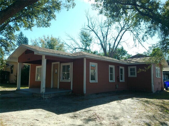 Photo - 1148 Oakhill St