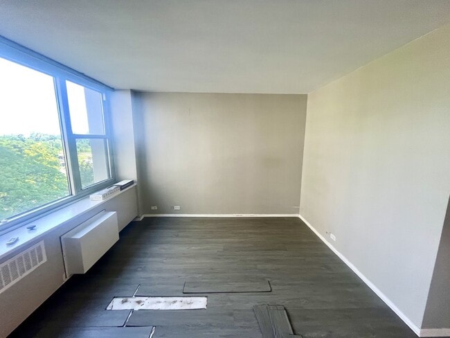 Photo - 4250 N Marine Dr Unit 505