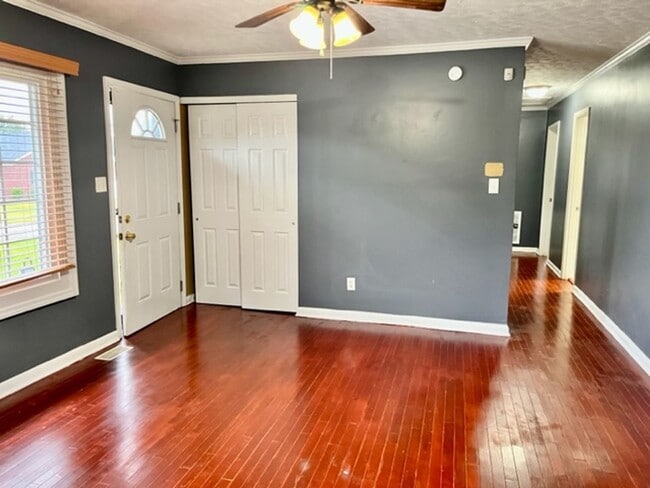 Photo - Rental Avail in Montclair!