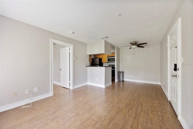 Photo - 241 Afton Square Unit 103