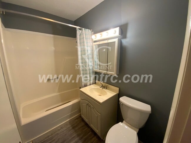 Photo - 206 Fourteenth E (g)-