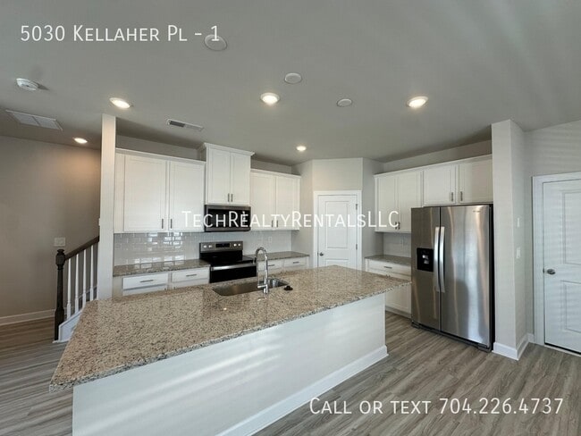 Photo - 5030 Kellaher Pl