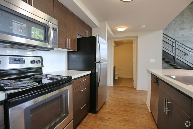 Interior Photo - Oregon 42 Rental